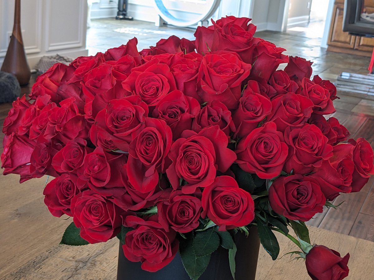 Larry Forman tweet media