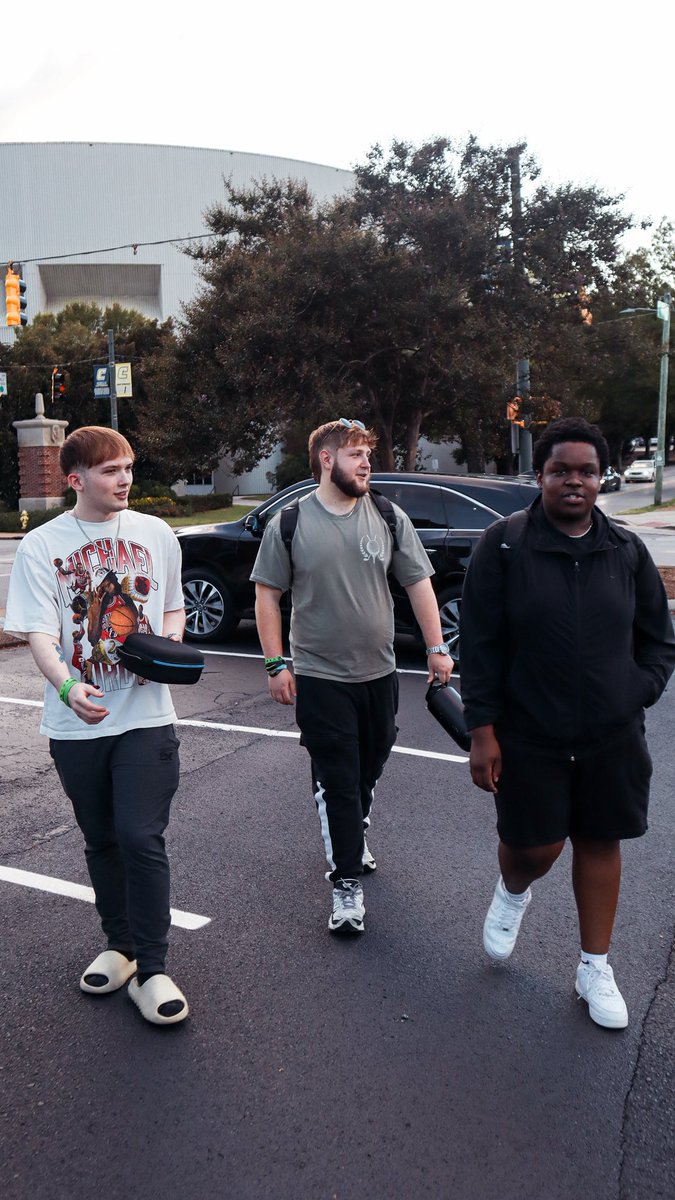 We are your Scenic City Invitational Champions🏆

We are starting the season off hot by going undefeated all weekend long🔥

LAN complete now onto CRL🫡✅

#bringthepassion | #bleedmaroon