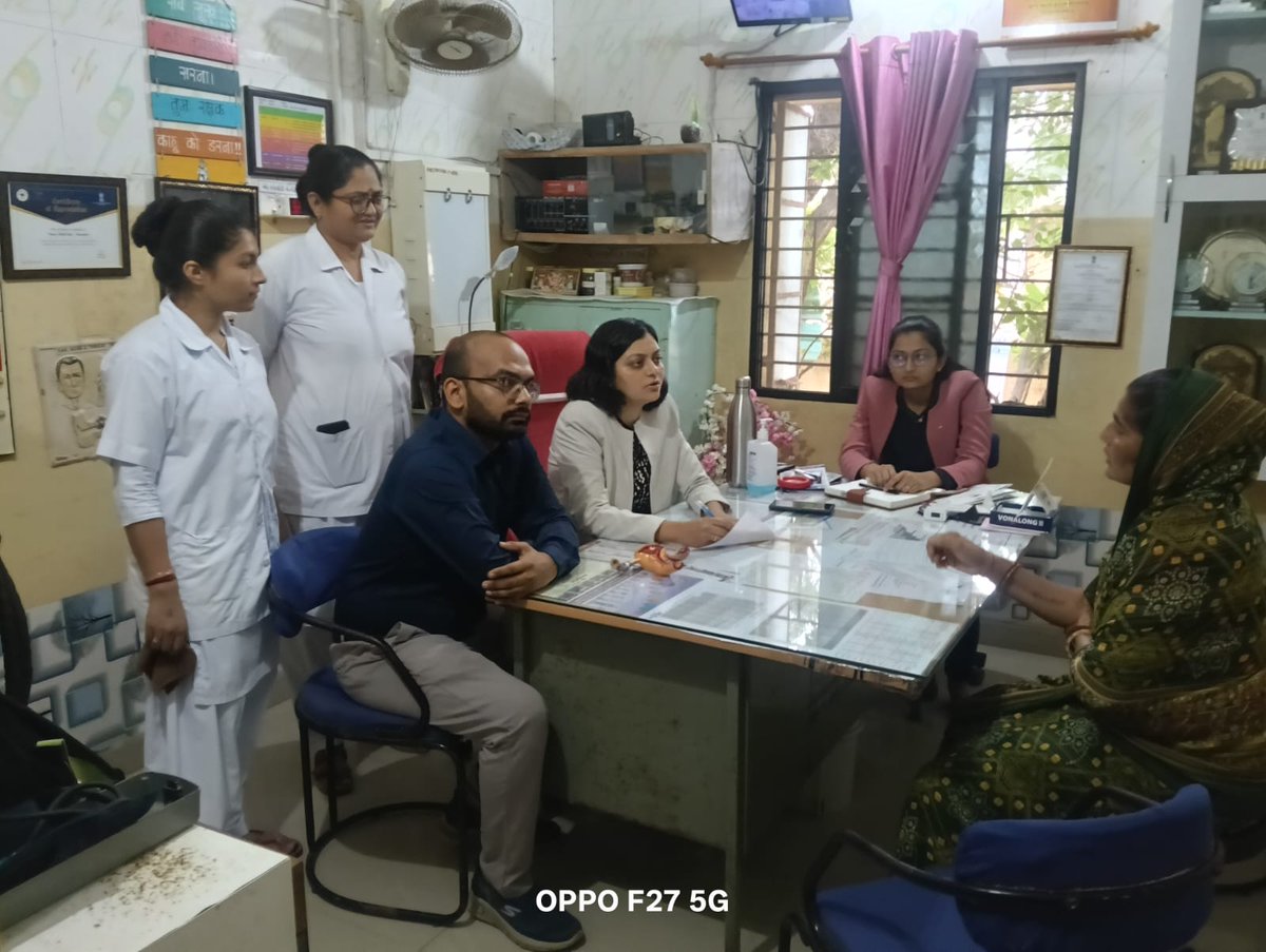sbccjamvanthli's tweet photo. આજરોજ તા.28/09/2025 ના રોજ સ્વસ્થ નારી,સશક્ત પરિવાર અભિયાન કાર્યક્રમ અંતર્ગત PHC-Jamvanthali ખાતે આરોગ્ય  નિદાન કેમ્પનુ આયોજન કરવામાં આવેલ જેમાં જામનગરથી આવેલ ખાનગી તબીબ સ્ત્રી રોગ નિષ્ણાંત ડો ખુશ્બુ કલોલા મેડમ તથા ઓર્થોપેડીક સર્જન ડો. ટીંબડીયા સાહેબે આ કેમ્પ માં સેવા આપેલ. https://t.co/RfFXWgZbZZ