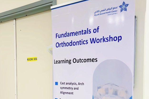 ورشة عمل التقويم لأكاديمية طب الأسنان ضمن سلسلة ورش الشهادات المهنية لطب الأسنان في معمل الرياض لمحاكاة الأسنان بـ #تجمع_الرياض_الصحي_الثاني، وتهدف إلى رفع كفاءة الممارسين الصحيين وتعزيز التدريب العملي في بيئة تحاكي الواقع السريري
