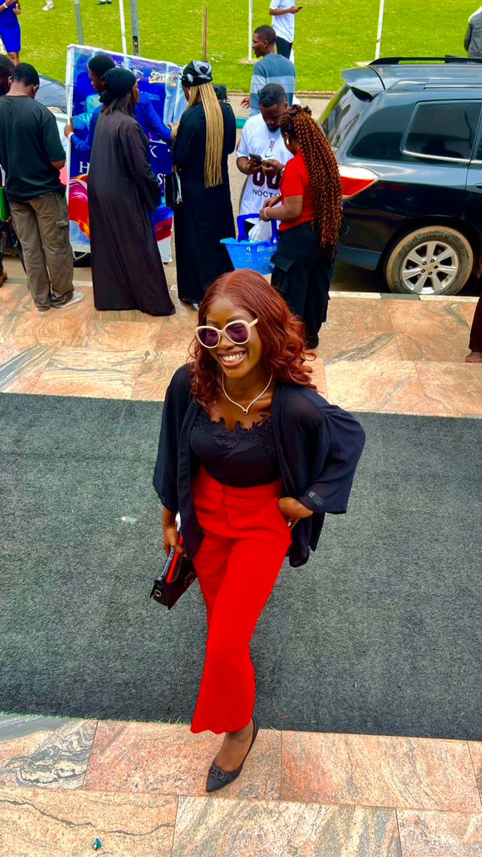 Nobody looks better on red than I do!

Period!