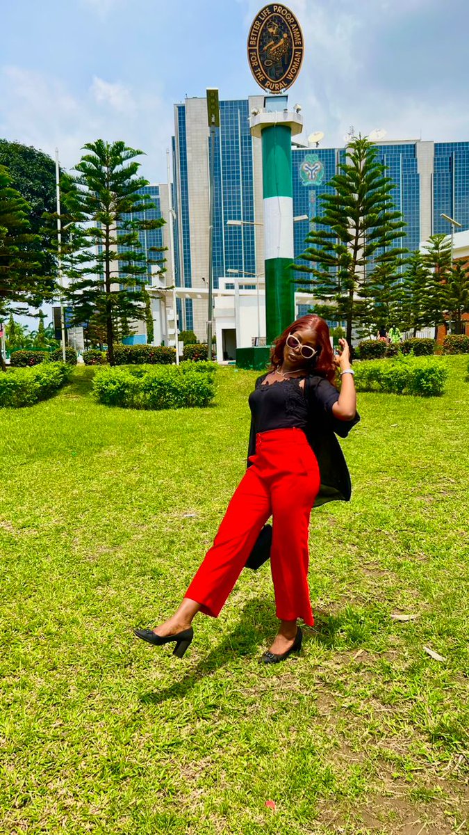 Mhizz_william's tweet photo. Nobody looks better on red than I do!

Period! https://t.co/mdiz3we65j