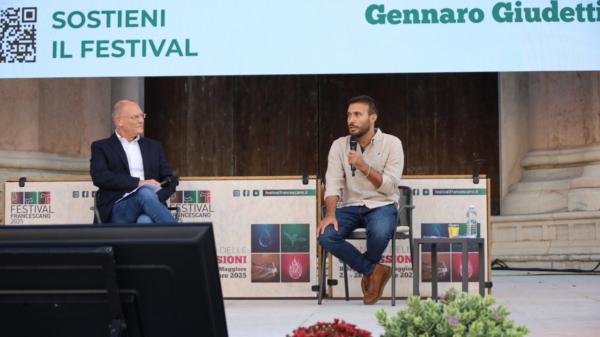 Non è Hamas che controlla gli aiuti umanitari, è gente disperata che vuole mangiare e assalta i camion

Gennaro Giudetti

#FestivalFrancescano2025 
#ilcanticodelleconnessioni