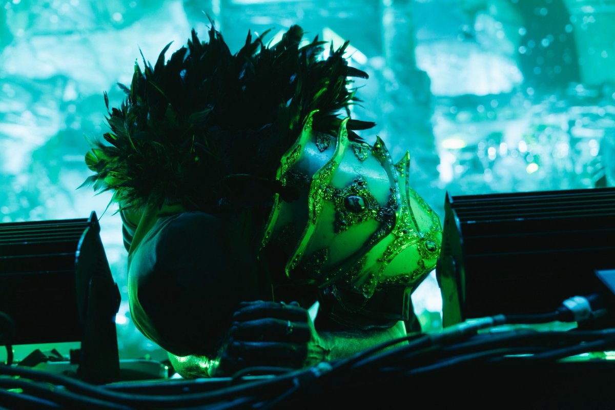 maxie ☻ tweet media