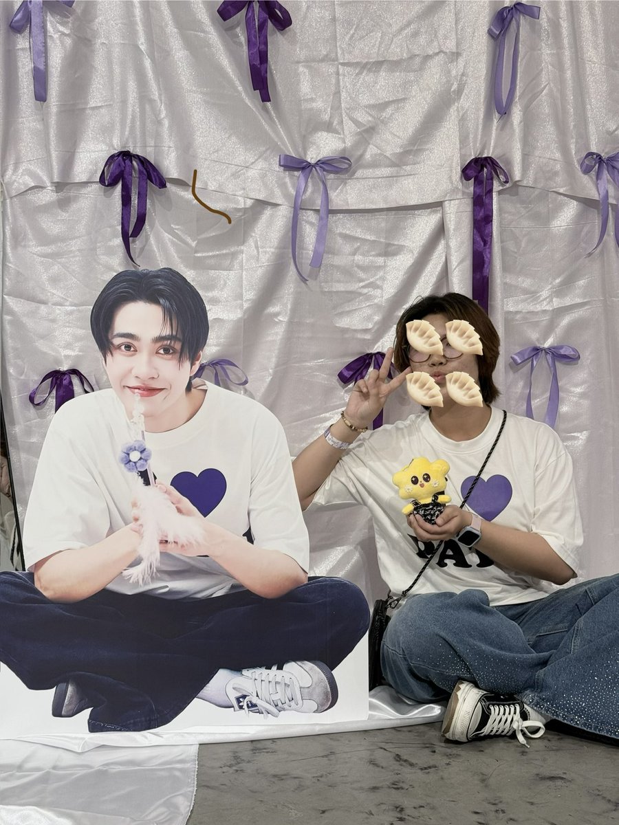 น่ารักมากกก ๆๆๆๆ เลยค้าบบบ พายัยเด็กตัวเหลืองอ้วนไปด้วยยย ขอบคุณที่ตั้งใจจัดอย่างดีเลยนะคะะะ 🥺💜

#BirthBoomDay27th #JellyBoomJarNo27