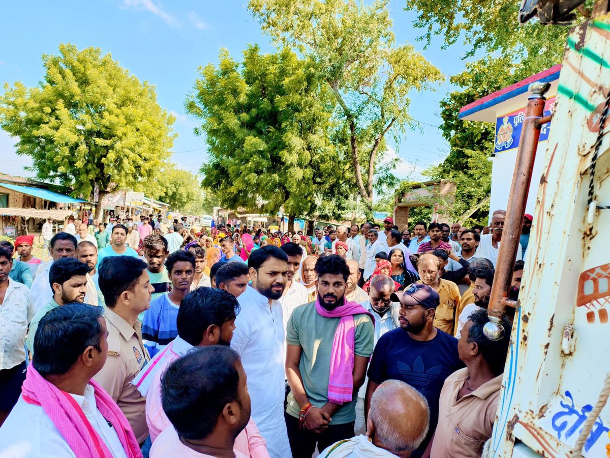 mla_pankaj's tweet image. विधानसभा क्षेत्र के  रोहित यादव जी की श्रद्धेय दादी जी का देवलोकगमन अत्यंत पीड़ादायक है। ईश्वर अनंतवासी पुण्यात्मा को चिर शांति व परिजनों को वज्रपात सहन करने की शक्ति प्रदान करें।