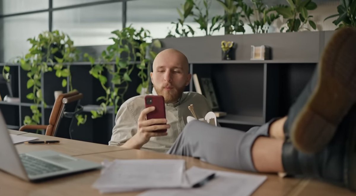 $IONQ $RGTI $QBTS $QUBT <a href="/skdh/">Sabine Hossenfelder</a> (German <a href="/MartinShkreli/">Martin Shkreli</a>) laying out the bear case on quantum. Enjoy. youtu.be/MukMOZ0J-Ww?si…