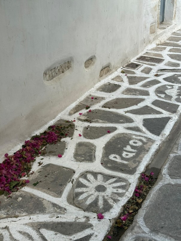 ninaleo20228553's tweet image. #Paros #CYCLADES