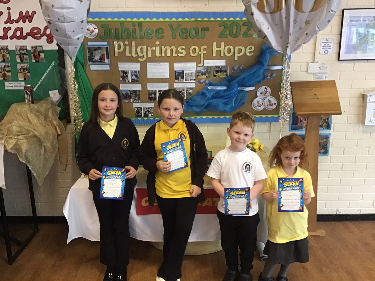 Da Iawn to the Seren Y Wythnos winners ⭐️👏🏻