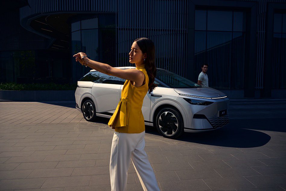 linconbravos's tweet image. Move with style and elegance with X9 Hybrid. #trending #reels #reelsindia #trendingnow #usa #china #nigeria