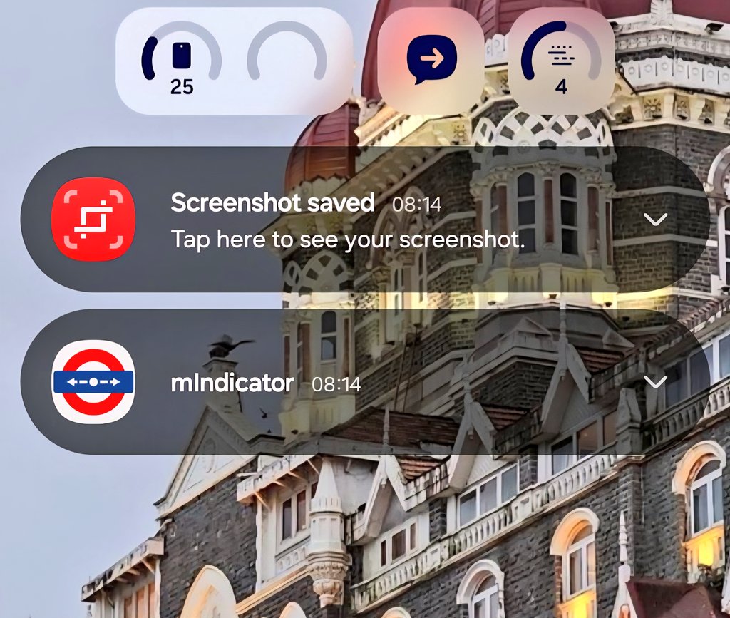DevAbdelali's tweet photo. @jillianonfire @brianSpenler @tarunvats33 What didn't exist in the one ui 7 is the background frosted glass in the lock screen notifications ( the lock screen notifications, not the pull down lock screen notifications ), i hope u guys understood....

Left one ui 8.5
Right one ui 7 https://t.co/QecJ2OXoja