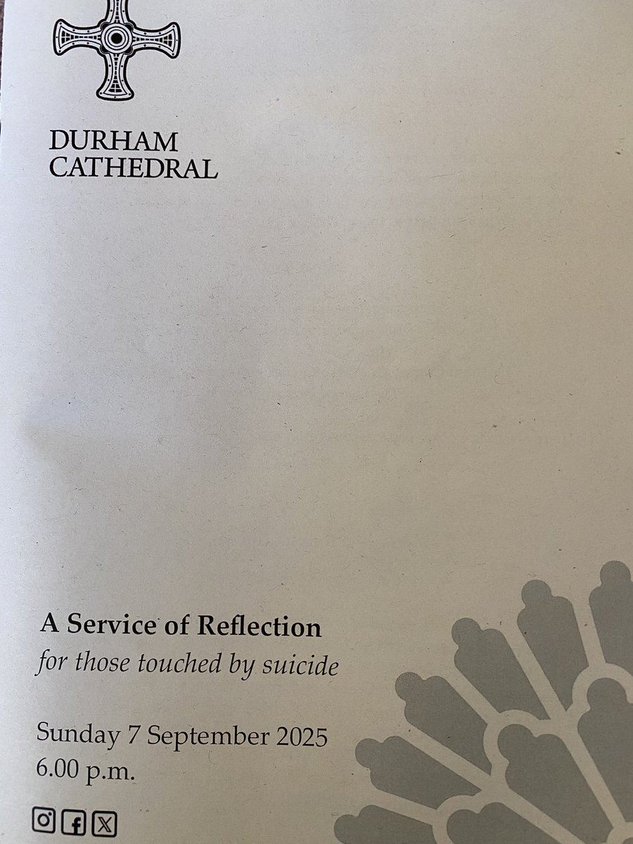 DurhamSams's tweet photo. Earlier this month, Durham Samaritans were invited to attend Durham Cathedral for a Service of Reflection for those touched by suicide. Volunteers gave out prayer cards, carried a candle, read a prayer and offered support to those that needed it following a very moving service 💚 https://t.co/OxJETmuLDO
