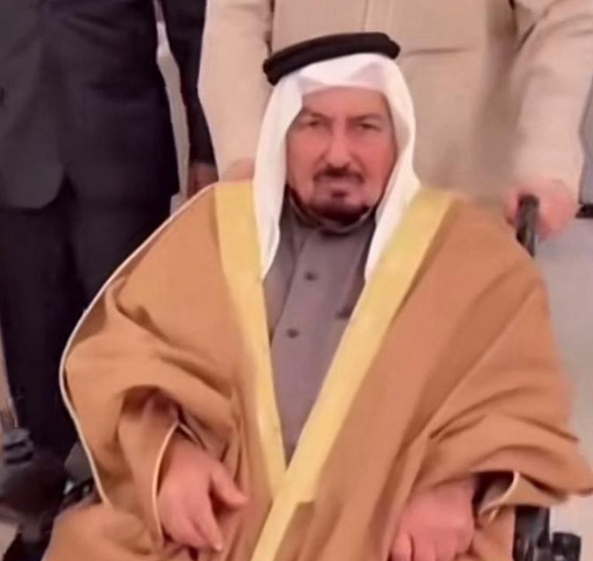 انتقل إلى رحمة الله تعالى هذا اليوم 
الفقيد : منيف بن دعيج بن مسيرير الغنامي
بعد معاناه مع المرض 
وسوف يصلى عليه يوم غداً بعد صلاة العصر 
في جامع الأمير سلطان بن عبدالعزيز في عفيف 
سائلين الله ان يرحمه ويغفر له ويسكنه الجنه 
ويلهم ابناءه وذويه الصبر والسلوان