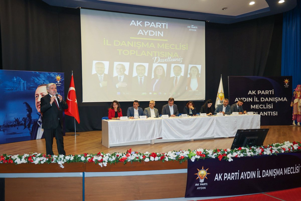 aydinmsavas's tweet photo. AK Parti Aydın Genişletilmiş İl Danışma Meclisi Toplantımızı; Genel Merkez Çevre ve Şehircilik Politikaları Başkan Yardımcımız, İl Başkanımız, MKYK Üyemiz, Büyükşehir Belediye Başkanımız, Milletvekillerimiz, İl Koordinatörümüz, önceki dönem Milletvekillerimiz, İlçe Başkanlarımız, İlçe Belediye Başkanlarımız, Meclis Üyelerimiz, Kadın ve Gençlik Kollarımız ve teşkilatımızın kıymetli üyeleriyle birlikte coşkuyla gerçekleştirdik.

Bu büyük ailenin her bir üyesiyle Cumhurbaşkanımız Sayın Recep Tayyip Erdoğan'ın liderliğinde #TürkiyeYüzyılı hedeflerimize emin adımlarla yürüyor, birlik ve beraberlik içerisinde Aydınımız için çalışmaya kararlılıkla devam ediyoruz.

Toplantımızın; şehrimiz, partimiz ve ülkemiz için hayırlı olmasını diliyorum.