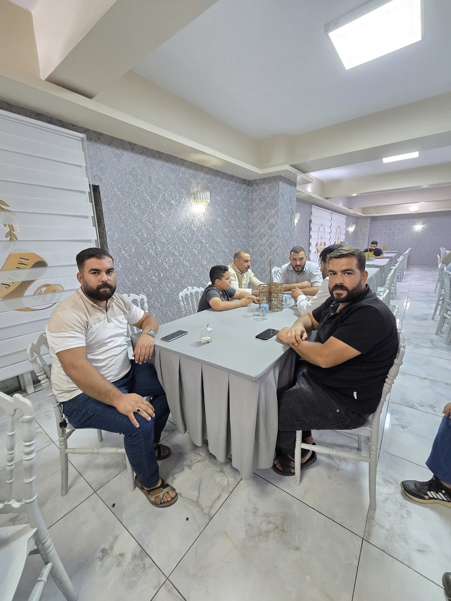 "Aslan" Ve "Karataş Ailesinin Düğününe Katılım Sağlayan Eyyübiye İlçe Başkanı Mahmut DEMİR İl Başkanımız Sayın <a href="/AliErogllu/">Ali £roğlu</a>'nun Selamlarını İletip Yeni Çiftlere Mutluluklar Diledi.

<a href="/aefakibaba/">Dr. Ahmet Eşref FAKIBABA</a> <a href="/de_met/">Demet Alkan Tekdemir</a> <a href="/HasanToktasTR/">Hasan Toktaş</a> <a href="/ibrahimyldrm_63/">ibrahim halil Yıldırım</a> <a href="/Sibelaydgnn/">Sibel Aydogan</a> <a href="/iyiparti_urfa/">İYİ PARTİ Ş.URFA İL BAŞKANLIĞI,</a> <a href="/iyiparti/">İYİ Parti</a>