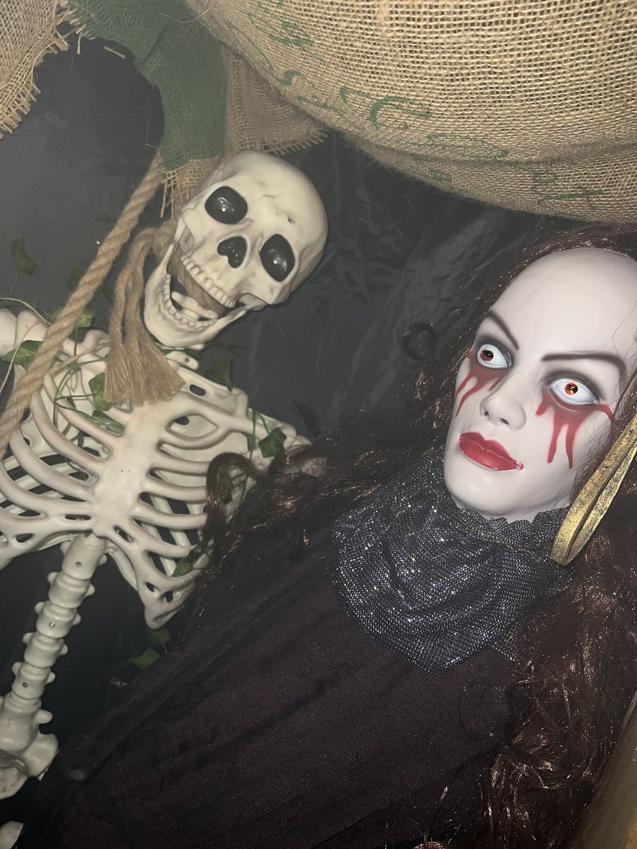 chrislong501's tweet photo. Whilst most people headed to Alton towers for the first weekend of scarefest we went to a haunted house, literally in someone’s back garden check out our vlog if you don’t believe us! 

https://t.co/tQV4CcJdod https://t.co/It7stgsCEX