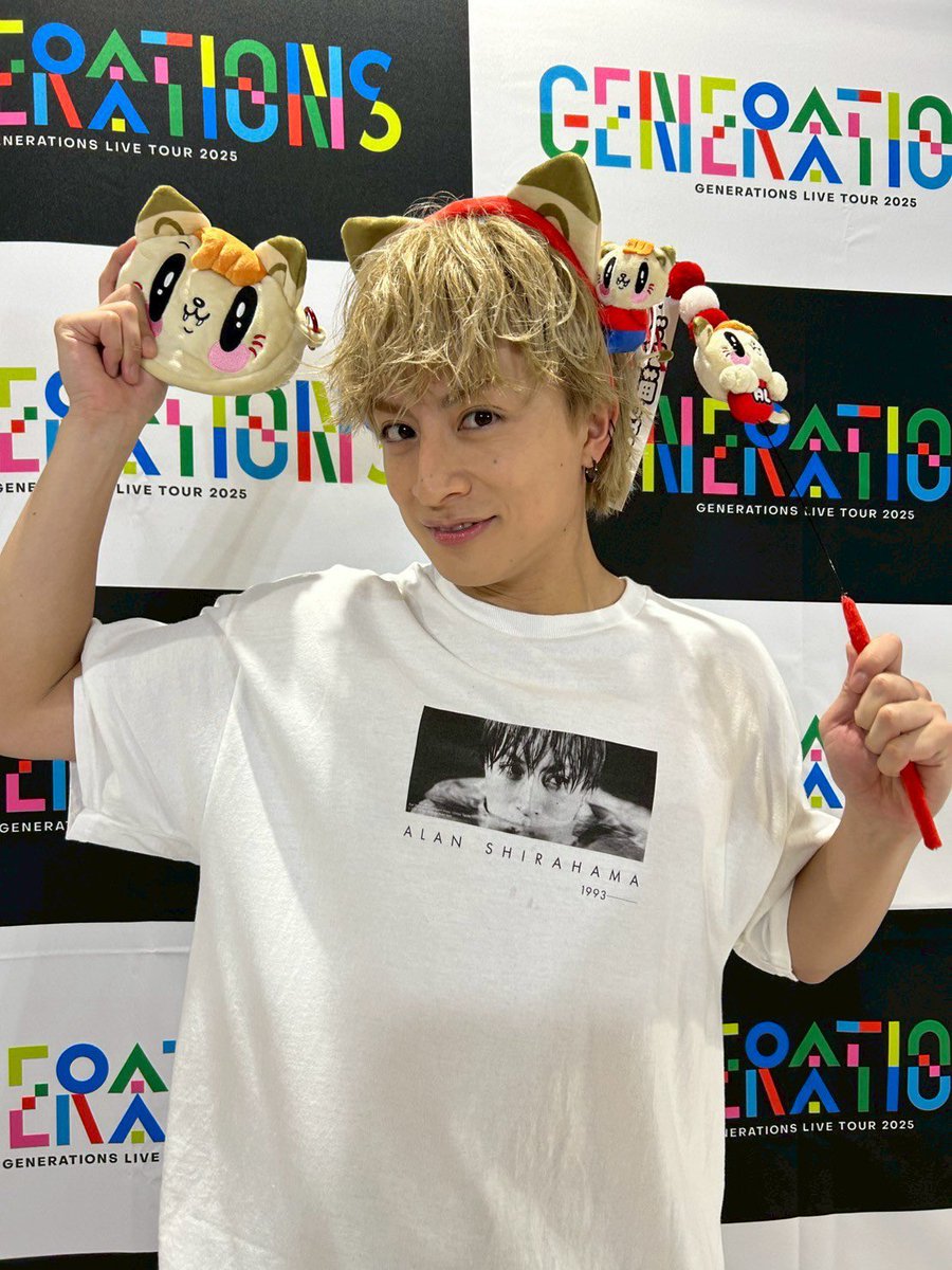 rinlin120's tweet photo. 続‥包まれる中で優しい亜嵐くんの匂いがした。
場面が変わって金髪だった亜嵐くんが黒髪へと変わる。それに気づき、驚いていると🤫と笑いながらする亜嵐くん。
ただラストはチャラ男くんエピソードだった😂 https://t.co/NBF0Z2hmCP
