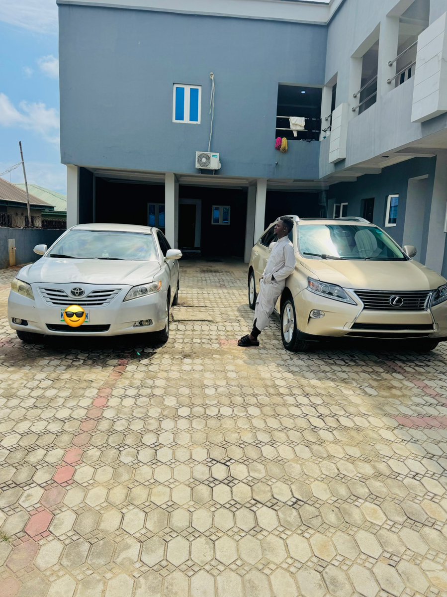 Immunizer_'s tweet image. Congratulations to me🍾 A second car in 2 years of me moving to Lagos🚗💨
I’m that boy from Oyo town in Oyo State🗺️
This post is not to intimidate but to motivate &amp;amp; encourage🥂