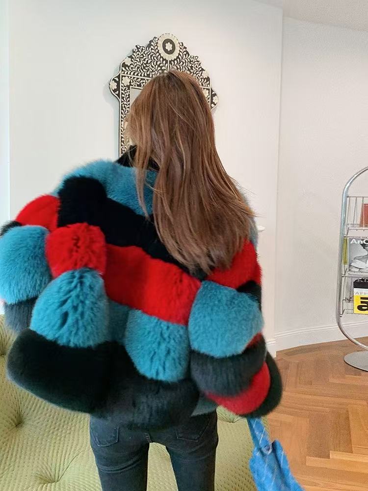 LeKanier's tweet photo. Three-color fox fur coat, if you like it, please send a private message for consultation https://t.co/z7nzHlxtqm