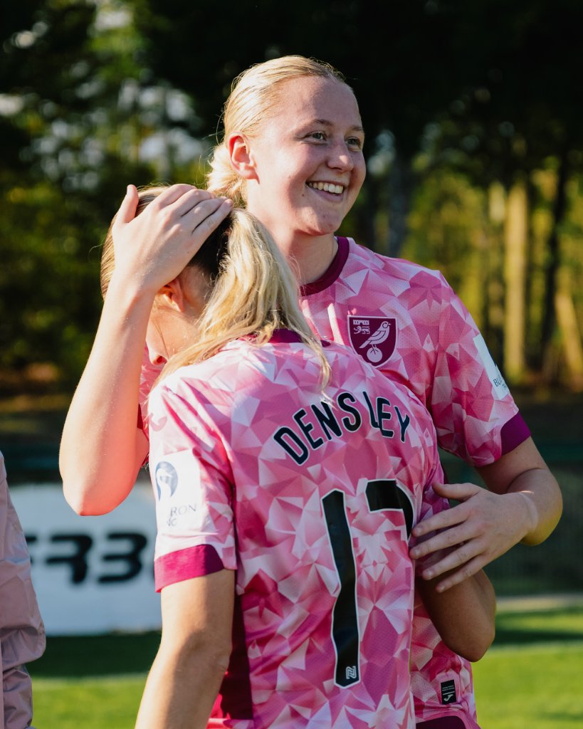 Norwich City Women FC tweet media