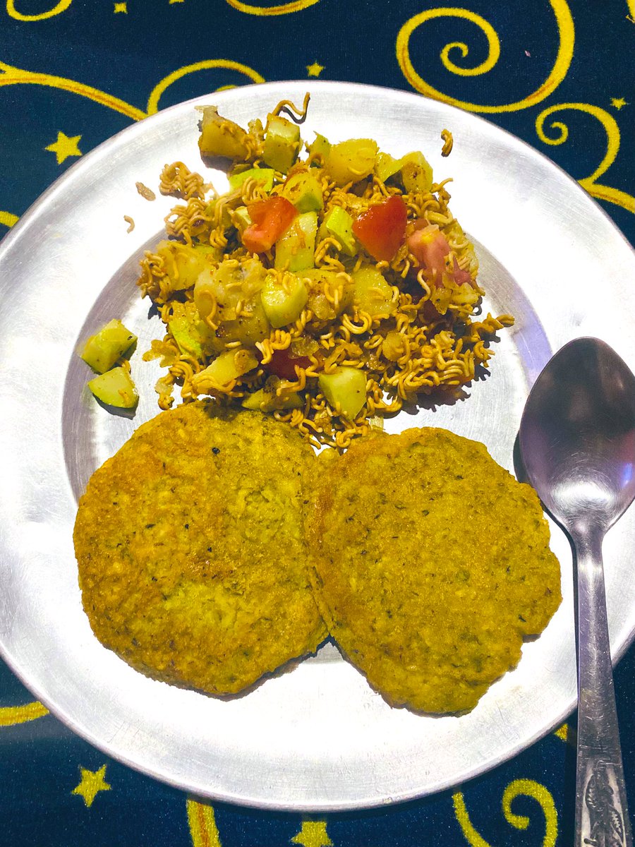 yy_yhchoa4's tweet image. 🇳🇵 Newar Food 
Mumy and friend’s Mumy made it 😋

#Nepal #Newar #मिटोखाना #धन्यवाद