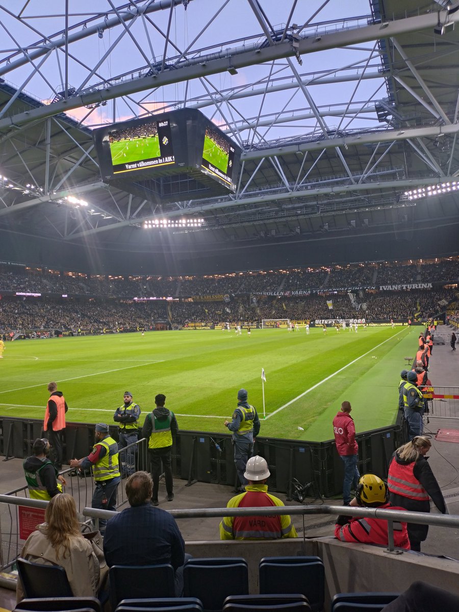 Inomhusfotboll är också kul.