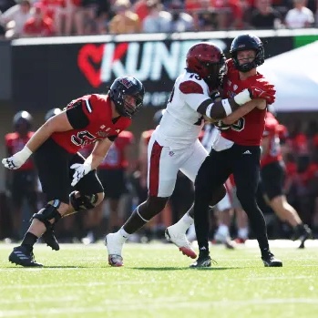 In the three wins, the Aztec Defense is giving up an average of 1.0 points per game.
#GoAztecs #AztecForLife #788andCounting <a href="/AztecFB/">San Diego State Football</a>