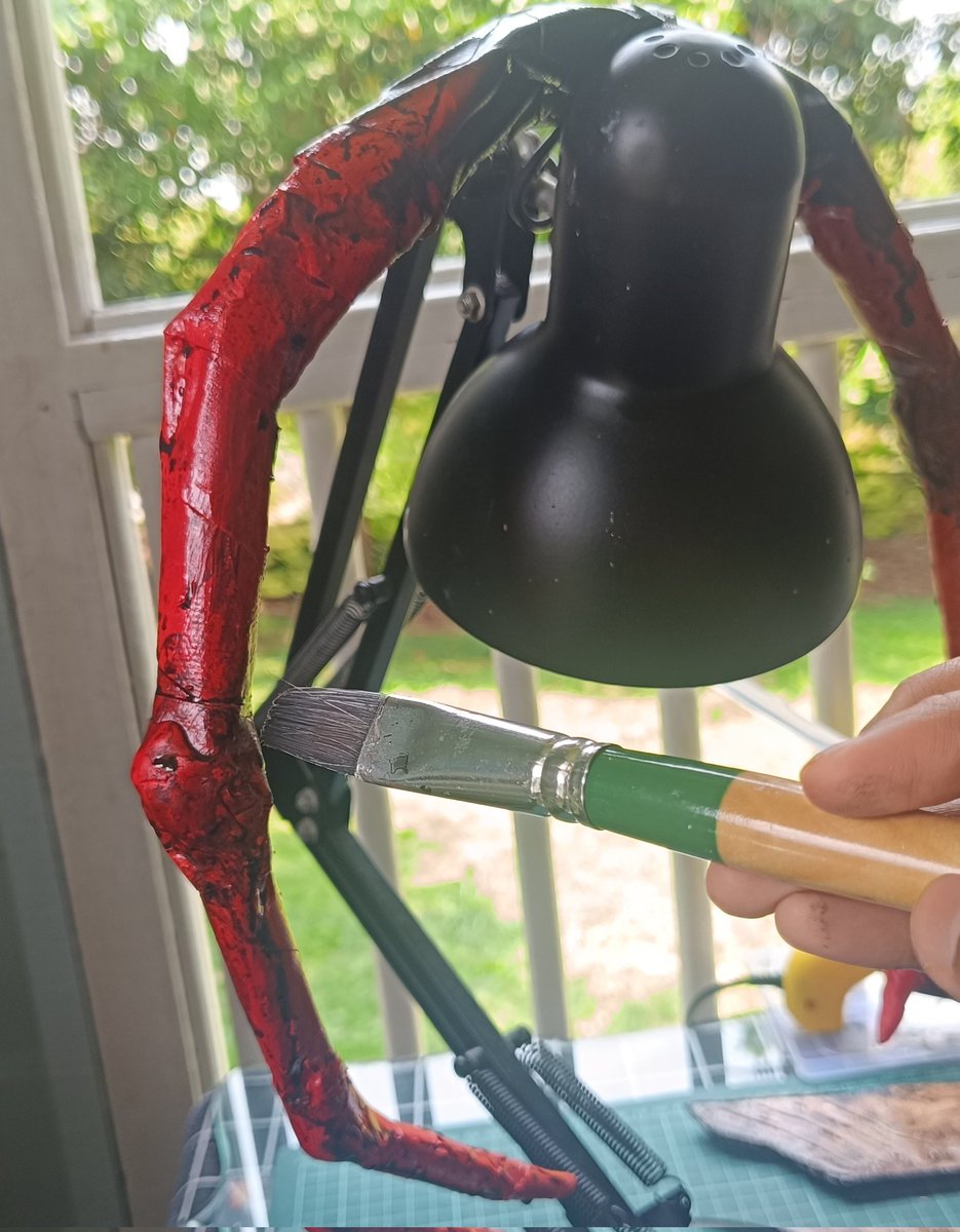 kymnasyrah's tweet image. Day 4. 

Pardon my barai face. 🤡🫶🏻

#cf2025 #diycostume #cosplay