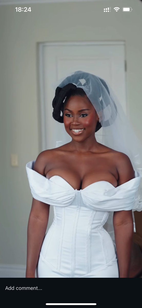 What a beautiful bride. 🥹❤️
