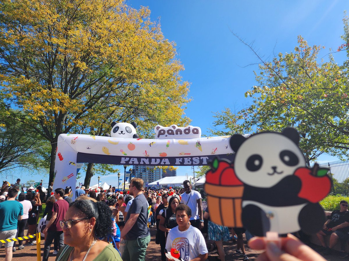 V3rdant_TW's tweet image. 早上好！！

At another con/event at my nearest con center

I swear this is like my 3rd event here this year lol

#PandaFest