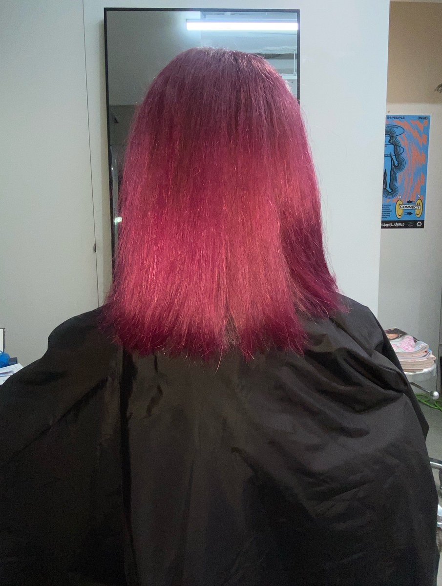 kh__250's tweet photo. hair https://t.co/v9hy0mNKJX
