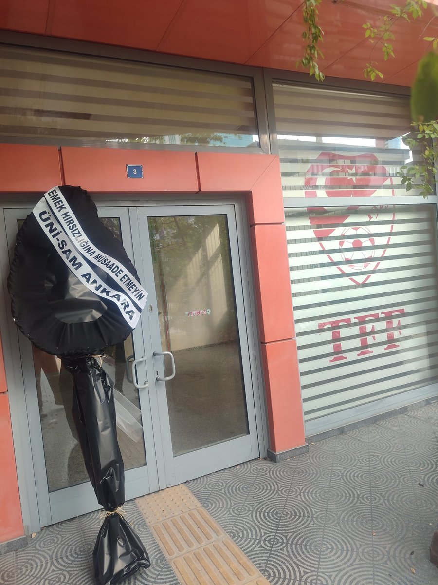 SAĞIR OLSANIZ DUYACAK, KÖR OLSANIZ GÖRECEKSİNİZ! <a href="/TFF_Org/">TFF</a>

EMEK HIRSIZLIĞINA MÜSAADE ETMEYİN! 

📍SAMSUN
📍İSTANBUL
📍ANKARA

#EmekHırsızıBatuhanKolak