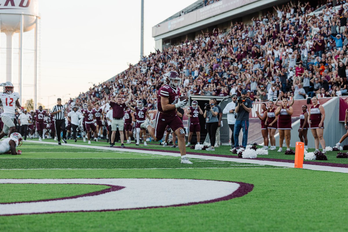 EKUFootball's tweet image. Colonel Nation, THANK YOU!

You packed Roy Kidd Stadium once again and helped us defend the Kidd with a stellar atmosphere!

#E2W | #MatterOfPride
