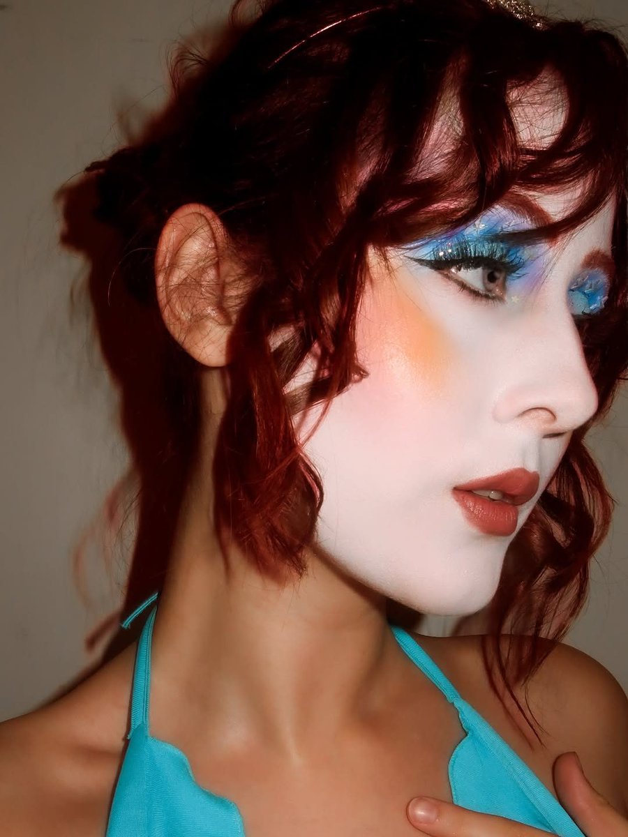 ColourPopCo's tweet image. She&apos;s a cover girl. 🌟🤩 @peachyren_ uses our Blue Moon palette for this midwest princess-inspired look. 🤠