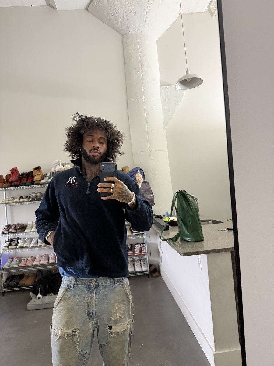 nicK (@whynickel_) on Twitter photo 