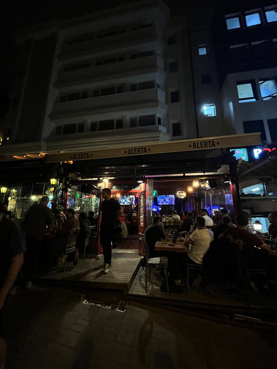Alertada kara kızılla gençlerimizi desteklemekteyiz