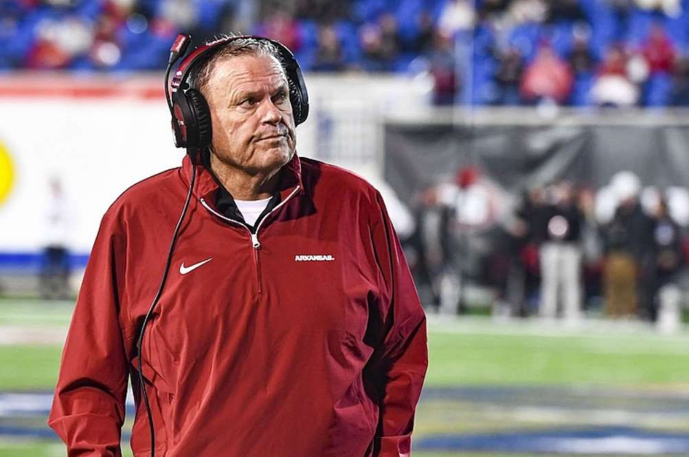 Arkansas is firing head coach Sam Pittman, sources tell <a href="/CBSSports/">CBS Sports</a>