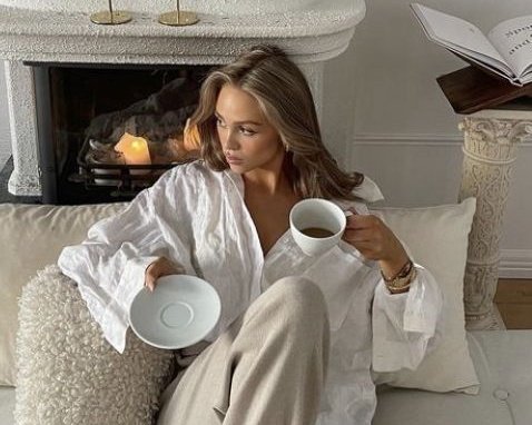 _annnsophie's tweet photo. relaxing sunday https://t.co/jmInvF7kS8