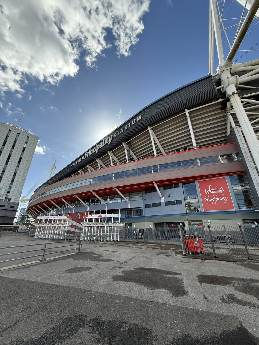 GeorgeOrchard6's tweet photo. 📍Cardiff, Wales 🏴󠁧󠁢󠁷󠁬󠁳󠁿 

Principality Stadium 🏟️ https://t.co/KYUpNalF5J