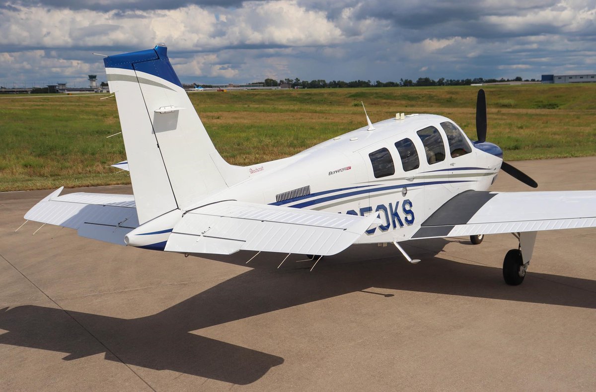 Controller's tweet image. 2015 BEECHCRAFT G36 BONANZA
Click here to view: 
🔗 ow.ly/uZLy50X2Z8v

🕰️ 1489 TT
✅ Comprehensive Garmin G1000NXi avionics suite
✨ Always hangared!

Check out this beauty from AirMart today!

#Controller #beechcraft #bonanza