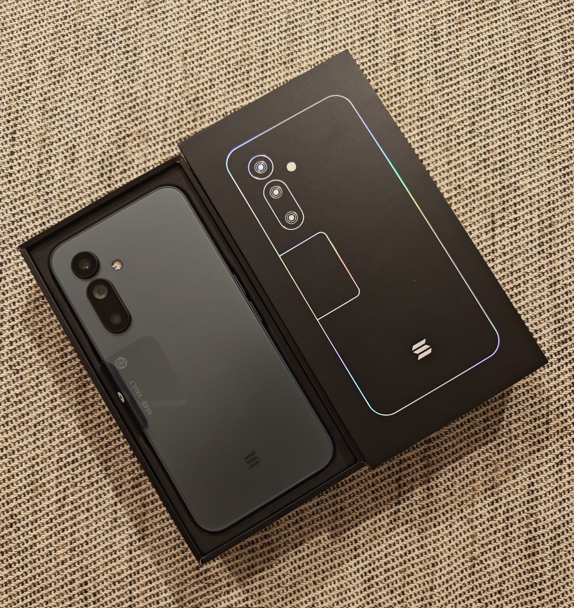 Thank you Solana Mobile
<a href="/solanamobile/">Seeker | Solana Mobile</a>