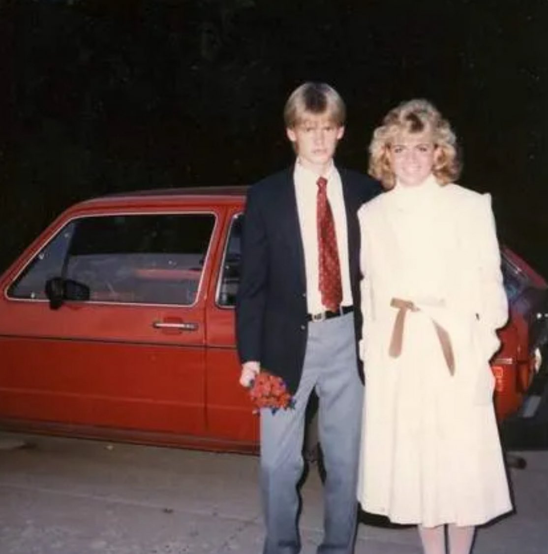 WalkCrime's tweet image. On This Day in Crime History

On September 28, 1985, teenagers Kimberly Dowell and Ethan Dixon were shot and killed while sitting in a car at Westside Park in Muncie, Indiana.

Their murders devastated the community and remain unsolved nearly four decades later. Despite renewed…