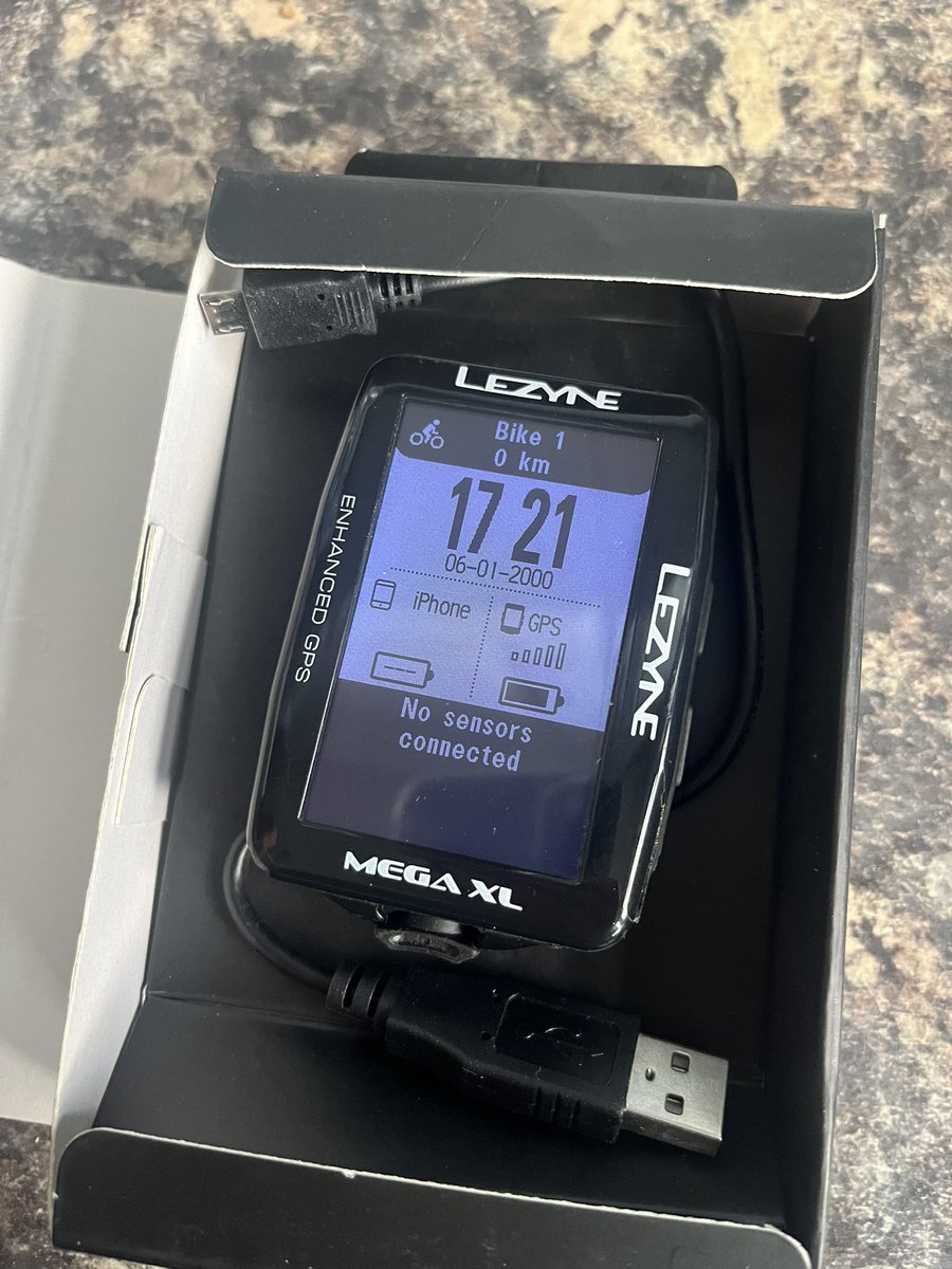 I have a Lezyne Mega XL here that’s hardly used as I prefer to use my garmin watch. Make me an offer if you’re interested 😎🤙👇