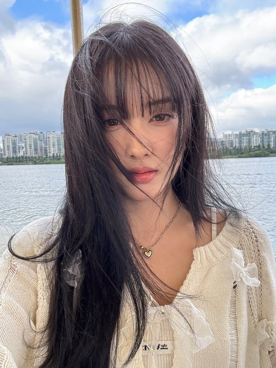 stayclectic's tweet image. before wife vs after wife ₊˚ෆ