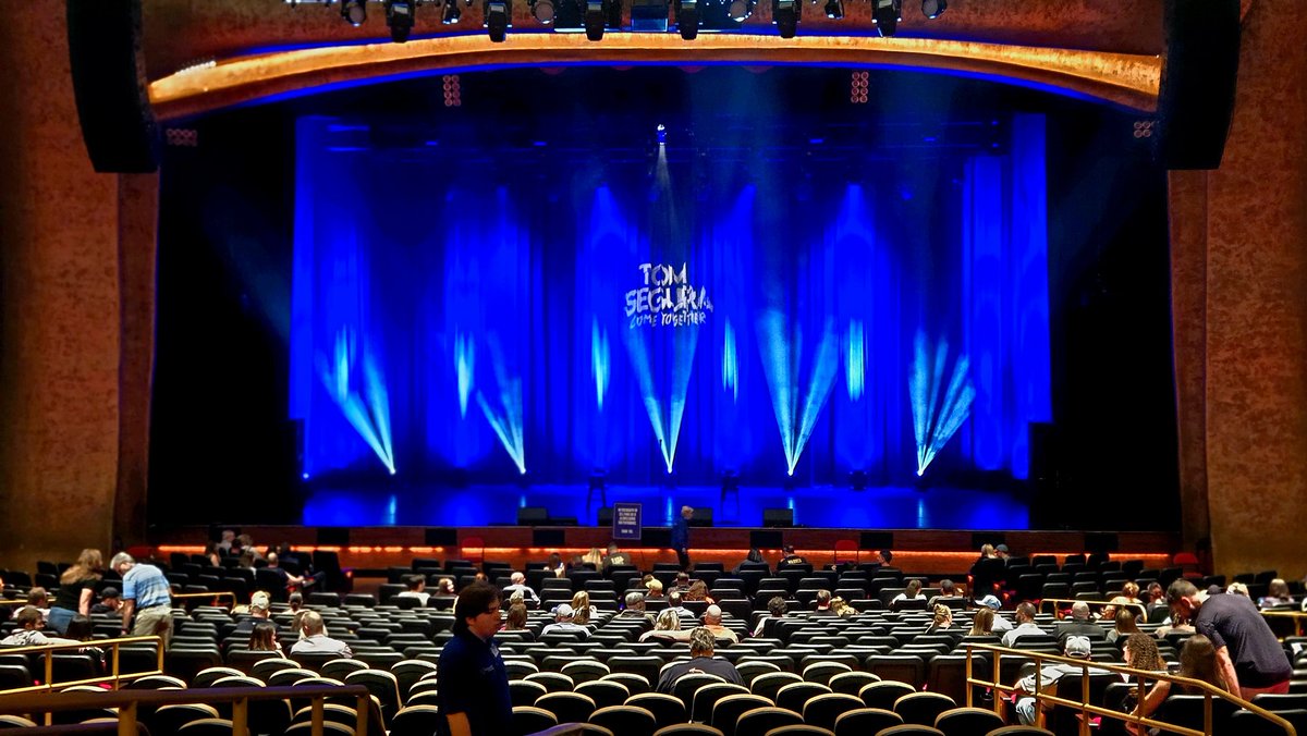 READY FOR <a href="/tomsegura/">Tom Segura AKA Mr. Ladybug</a> <a href="/FoxwoodsCT/">Foxwoods Resort Casino</a>
