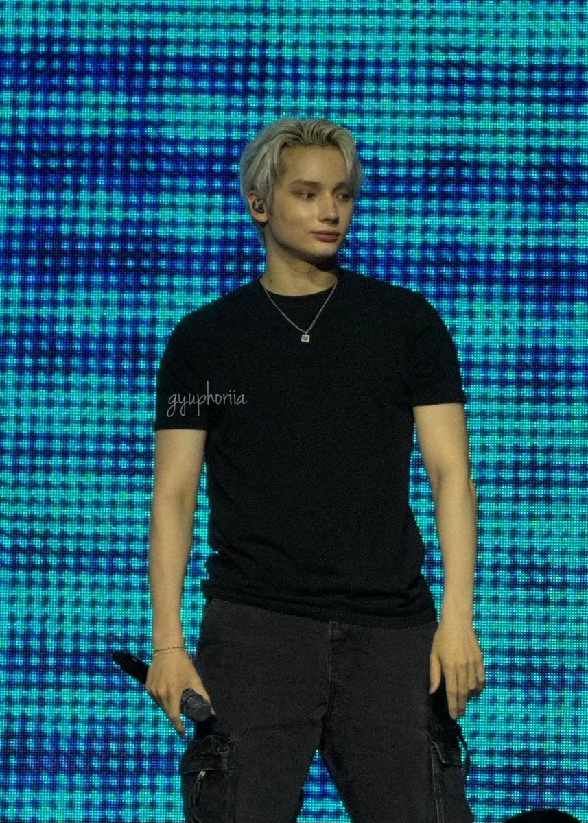he came back... with forehead exposed... just killme now