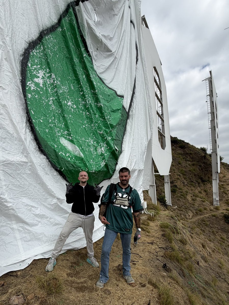 whishy's tweet image. hollywood took the green pill