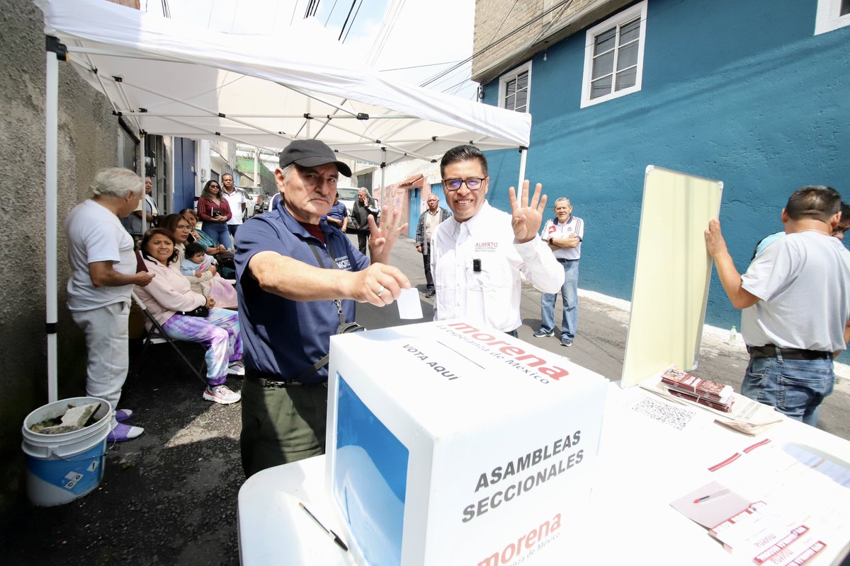 En la Sección 3892 vivimos un domingo de organización, unidad y esperanza. Las y los tlalpenses saben que no hay transformación posible sin el pueblo movilizado. Por eso estas Asambleas Seccionales son tan importantes: porque aquí se tejen los lazos de confianza, de fraternidad y