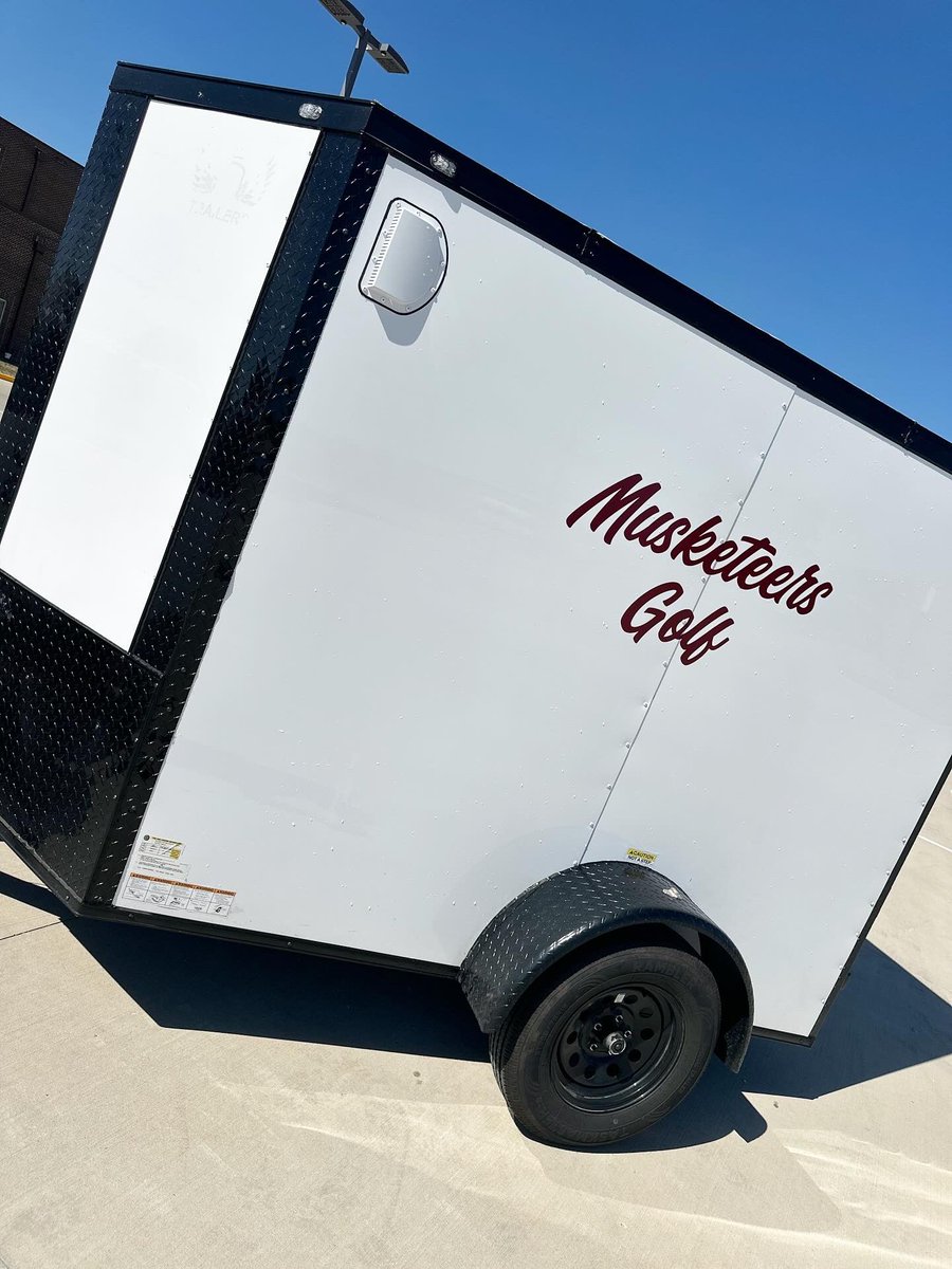 The boys “Musketeer Command Center” is geared up &amp; shining ✨ for the upcoming postseason