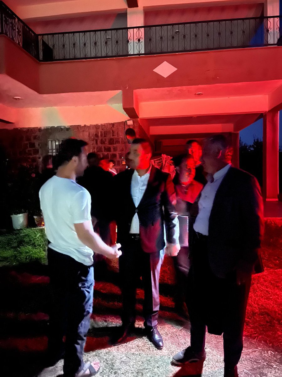 Karacadağ Çerçuli Köyümüzde Rahmetli Şeyh Cafer İçke nin taziyesini başsağlığı diledik…

Allah rahmet eylesin Mekanı cennet olsun